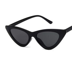 CAT EYE VINTAGE RETRO STYLE SUNGLASSES UV Black